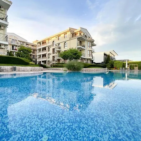 Royal Bay - Private - Bsr - 5 Apartment